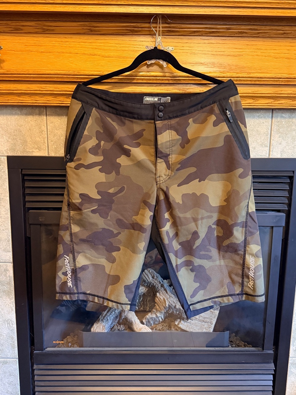 Men’s 36 - FastHouse Camo Mountain Bike Shorts - Olive/Brown